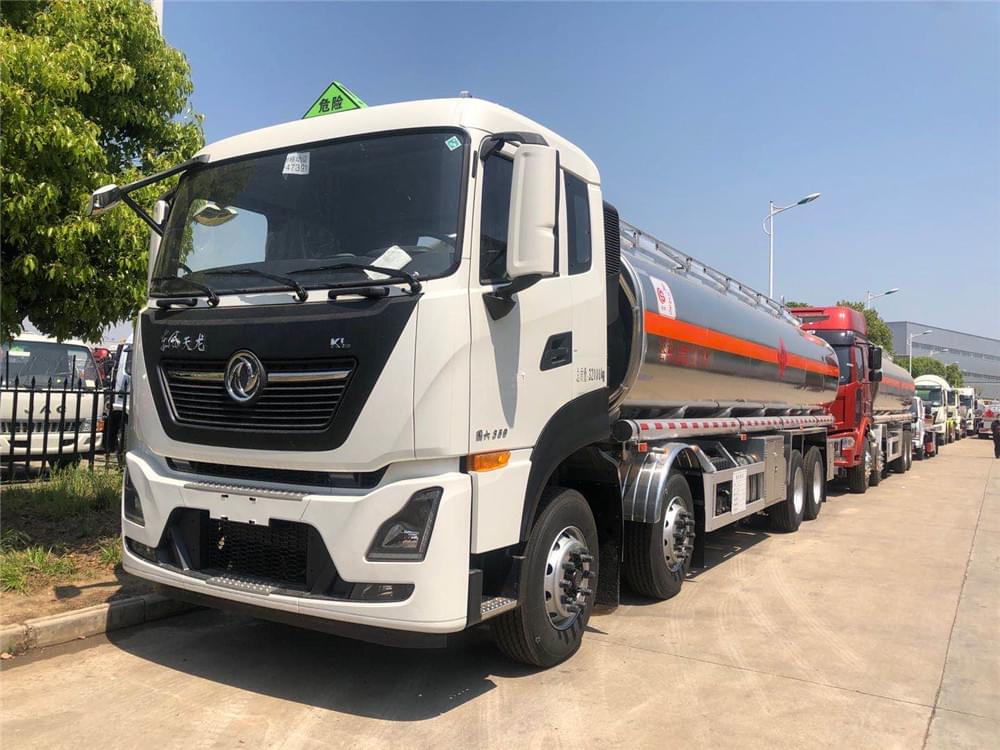25.2國六東風天龍前四後八鋁合金運油車